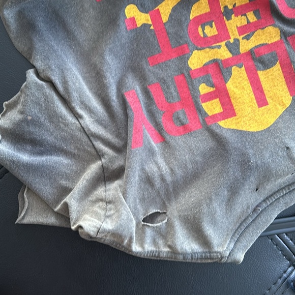 COPY - Gallery Dept Tee - Picture 6 of 7